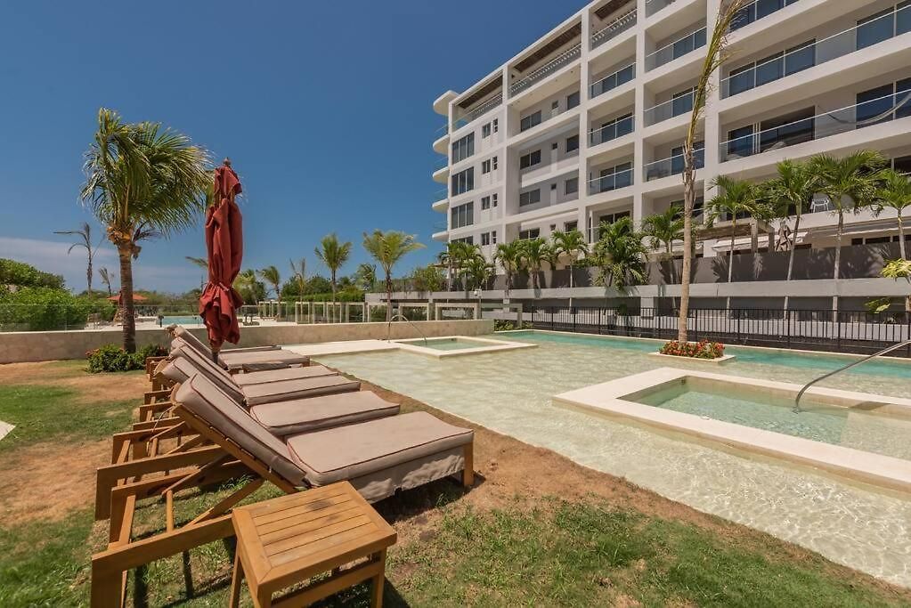 Apartamento Escapada De Ensueno Frente Al Mar: Apartamento De Lujo En *